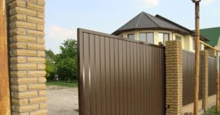 Купить откатные ворота из профнастила Сыктывкар, цена от 1741 руб.